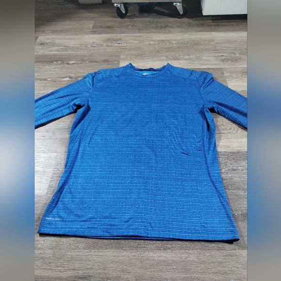 Base Layer 8 Performance Qwick-Dry Men XL Blue Long-Sleeve Fitness Shirt - Picture 5 of 14